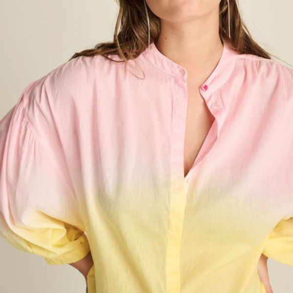 Camisa rosa degradada a amarillo - Imagen 2