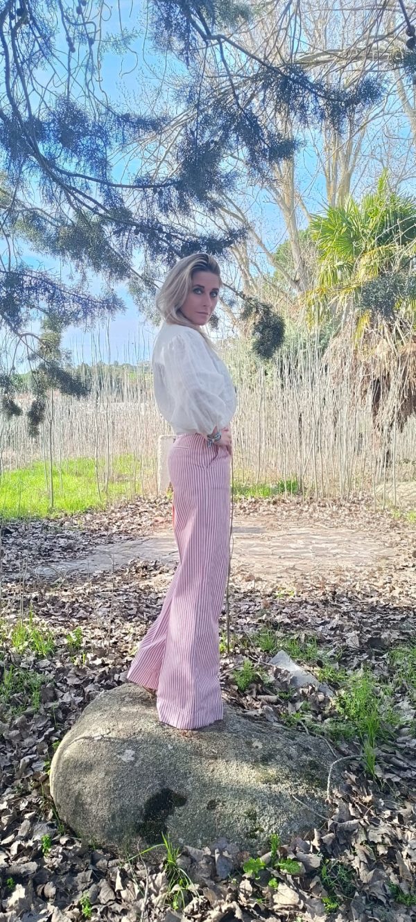 OUTLET PANTALON RAYAS BLANCAS Y ROSAS-POM - Imagen 4