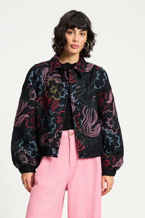 CHAQUETA NEGRA CON FLORES BORDADAS-POM - Imagen 5